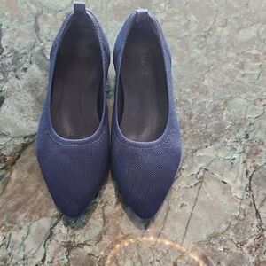 Amazon Navy Pointed Knit Flats